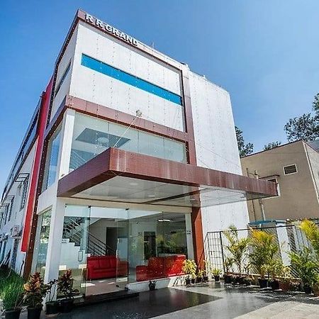 Square Inn Devanahalli Exterior photo